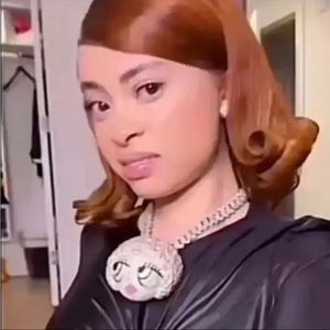 Meet your Posher, Olivia